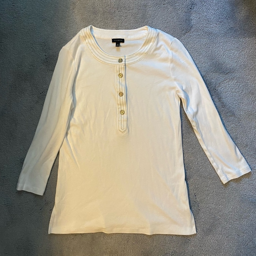 Talbots long white Henley top. Gold buttons and trim, 3/4 length sleeves. XS